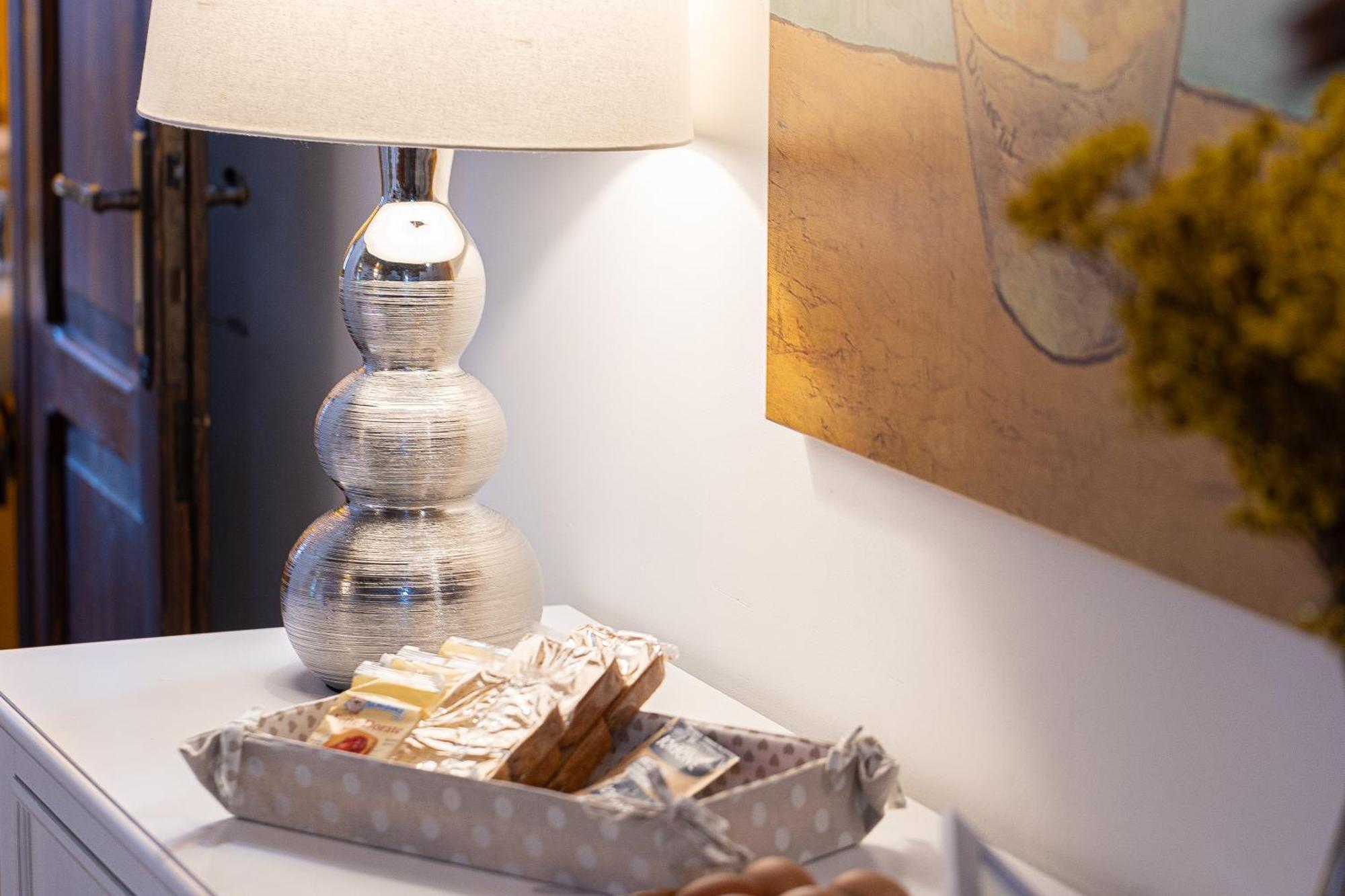수트리 La Casa Di Pepe B&B 외부 사진